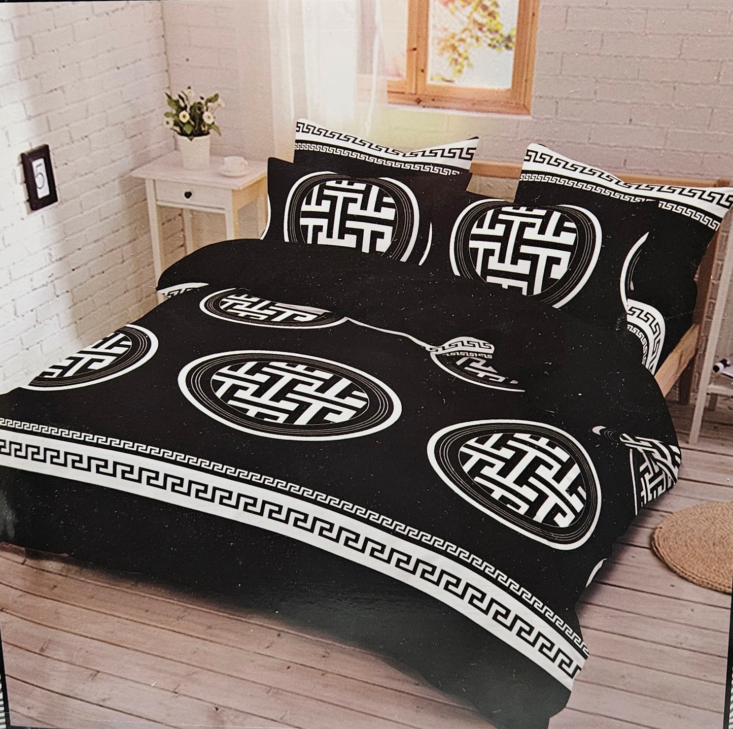Greek Key Pattern Complete Bedding Set