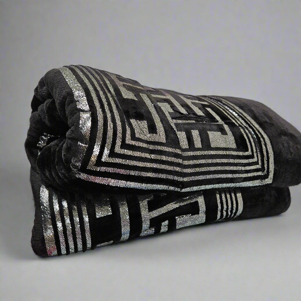 Greek Key Metallic Throw