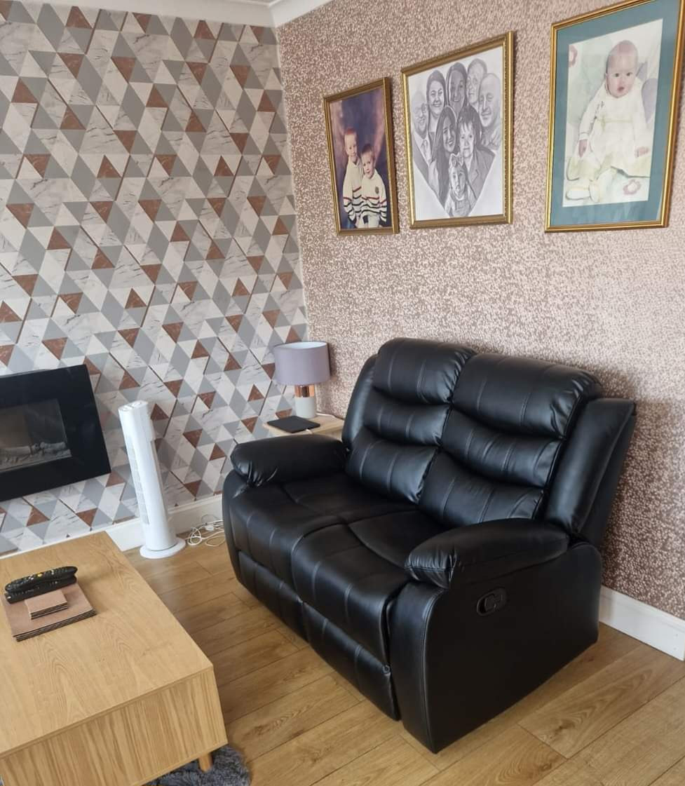 Black Roma 3 + 2 Recliners Manual Recliner