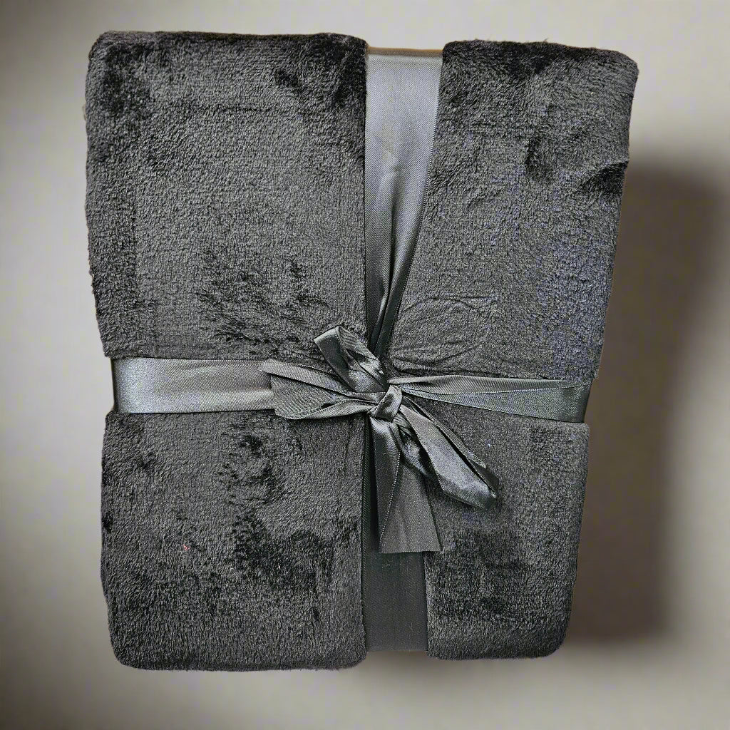 Cloudy Flannel Throw 150 x 200cm