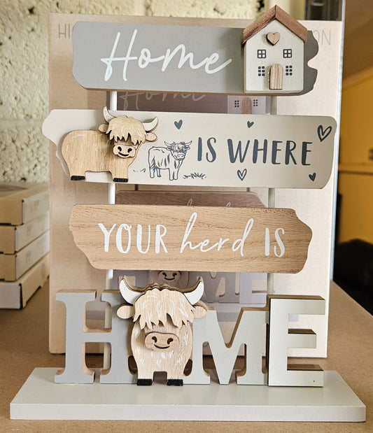 Highland Cow Standing Plaques