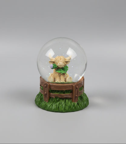 Highland Cow Water Globe