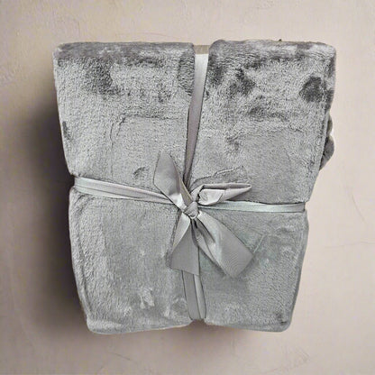 Cloudy Flannel Throw 150 x 200cm