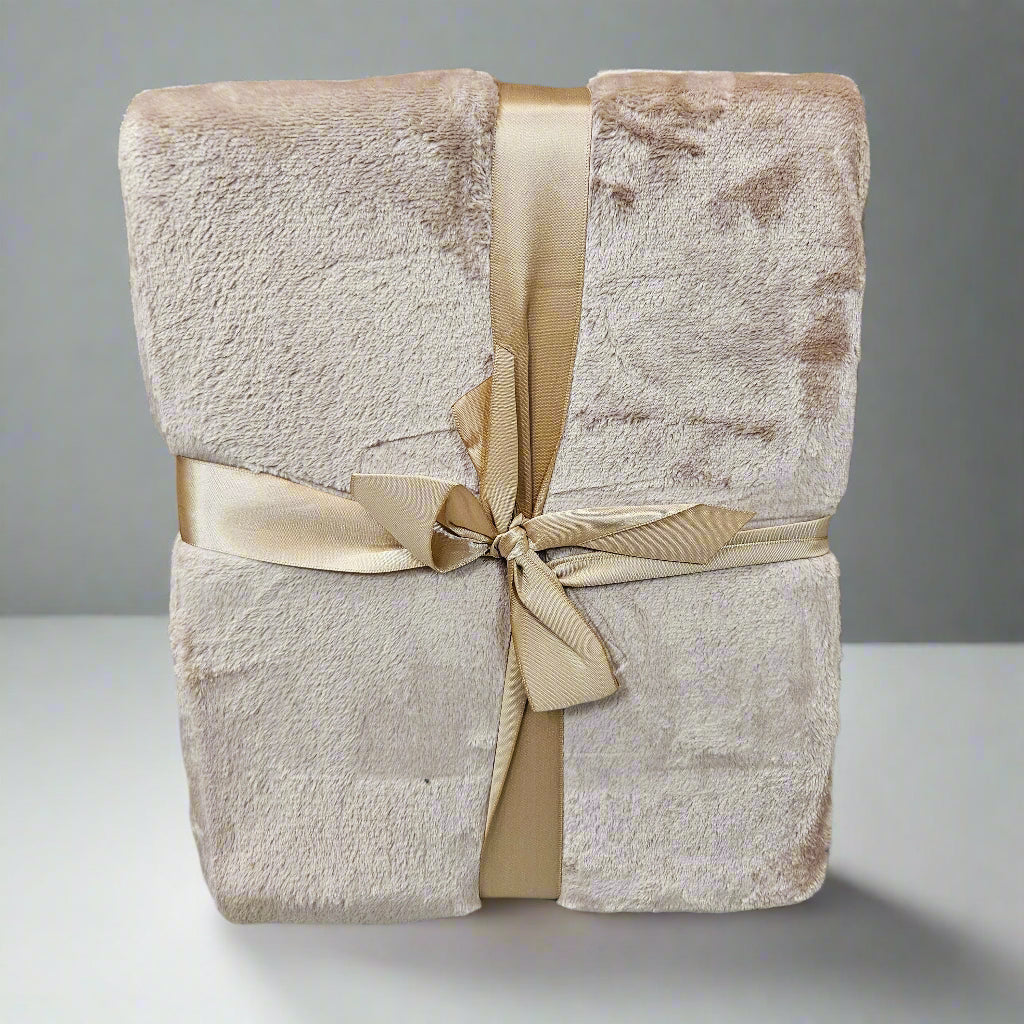 Cloudy Flannel Throw 150 x 200cm